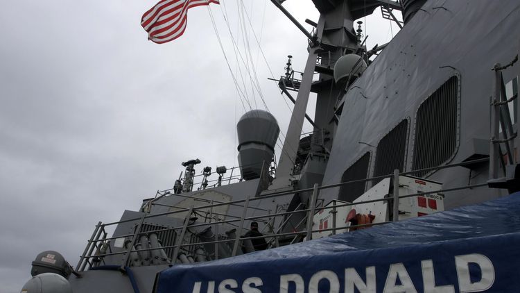 САЩ изпращат ракетния миноносец USS Donald Cook в Източното Средиземноморие