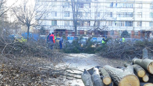 Image result for застрояването на зелените площи в град Бургас