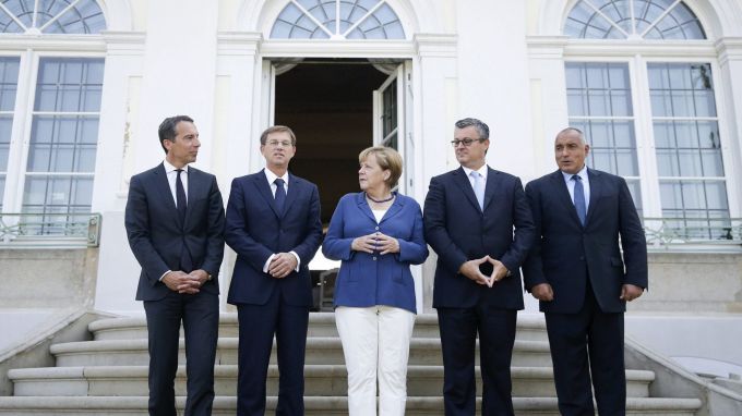 Меркел с правителствените ръководители на България, Австрия, Хърватия и Словения