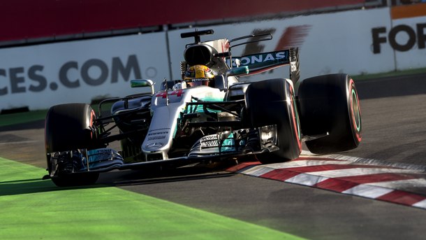 Световният шампион във Формула 1 Люис Хамилтън даде най добро време