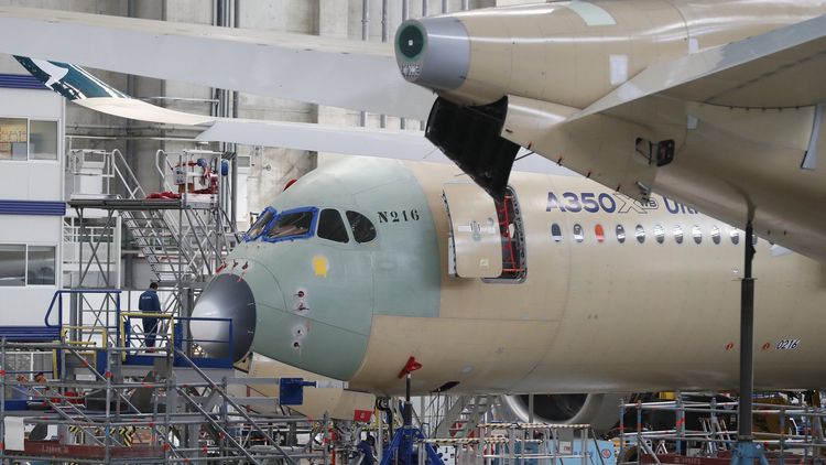 Лицензите на Boeing и Airbus за доставка на самолети за