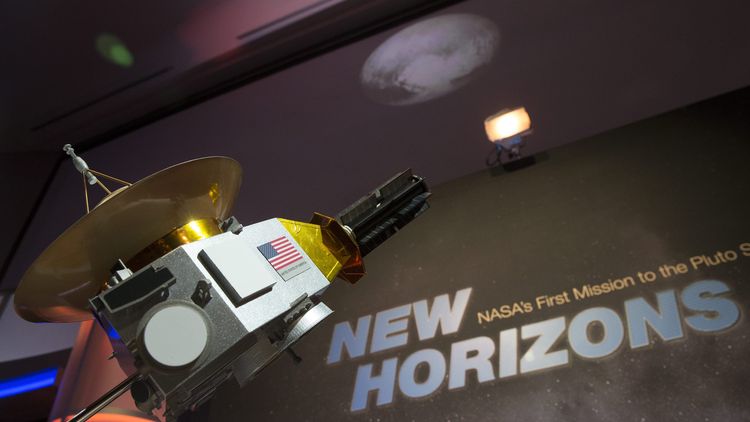 Специалистите на НАСА успешно са извели сондата New Horizons от