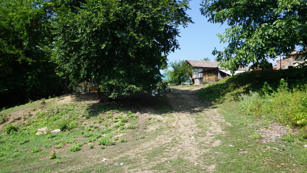  Село Толовица 