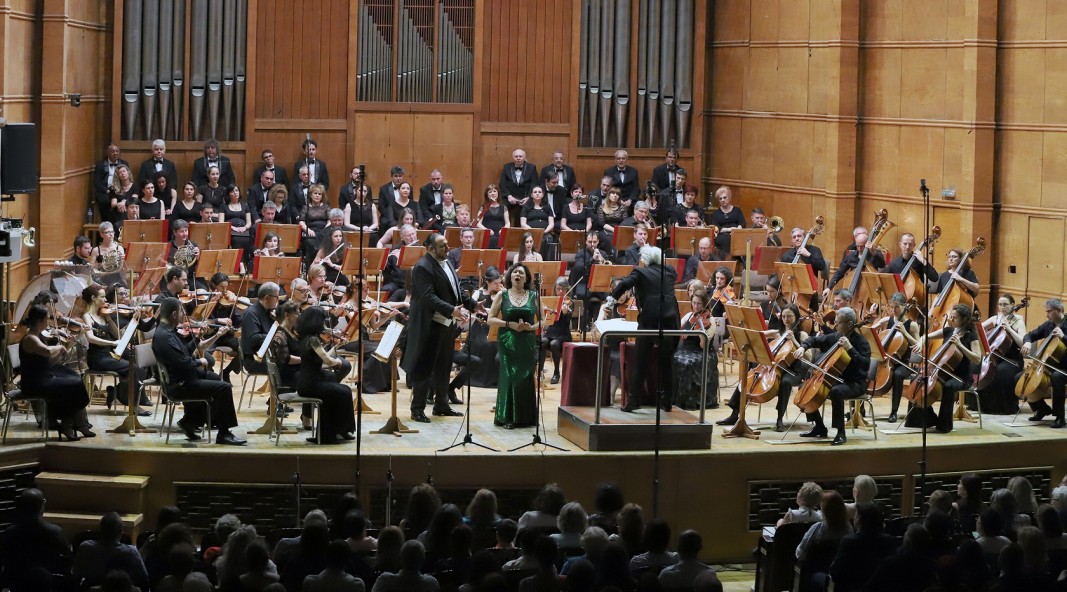 Кирил Манолов, Красимира Стоянова, Павел Балев и Симфоничният оркестър на БНР - Tuto Verdi