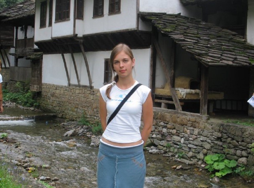 Яна в Этнографическом комплексе Этыра, 2005 г.