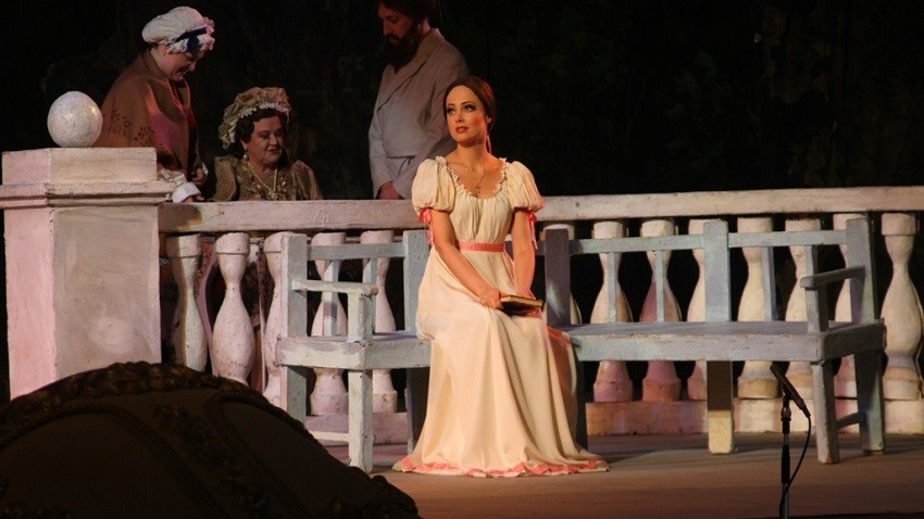 Тамара Калинкина в роли Татьяны в опере „Евгений Онегин“ на сцене Национальной оперы Украины