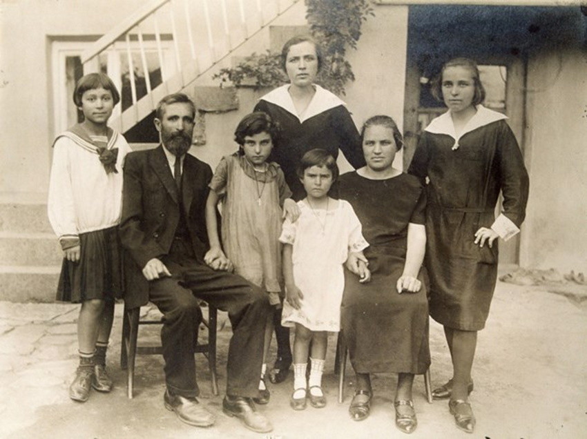 Donka Paprikova'nın ailesi.