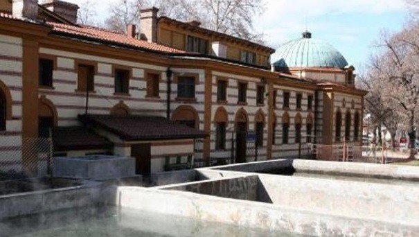 Общината в Кюстендил продаде на търг единствената обществена баня в