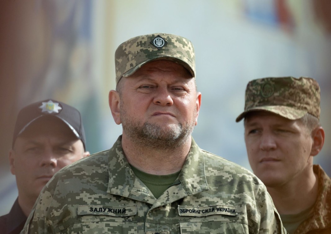 генерал Валерий Залужни  Снимка: ЕПА/БГНЕС