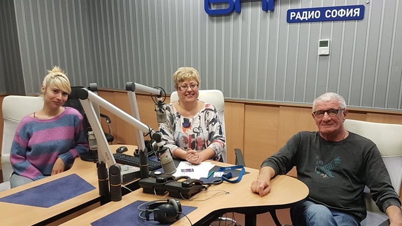Петя Радивчева и Раймондо Варсано с водещата Катя Василева