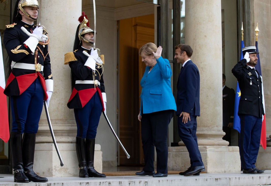 Меркел и Макрон в Елисейския дворец - 16 септември 2021