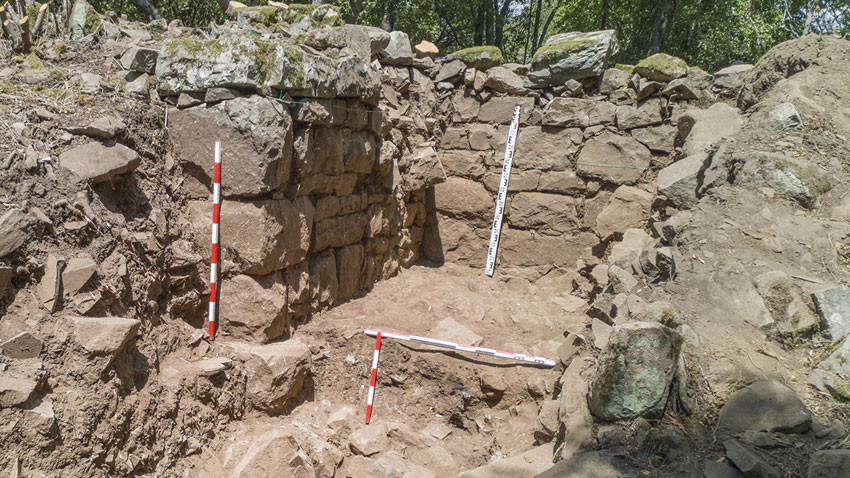 Разкопки в крепостта Равадиново. Снимка: НИМ