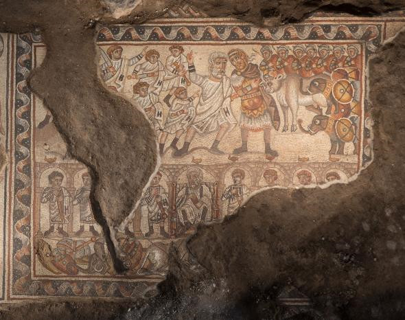 Неотдавна откритата мозайка, изобразяваща историческата среща между Александър Македонски и равина на Ерусалим.