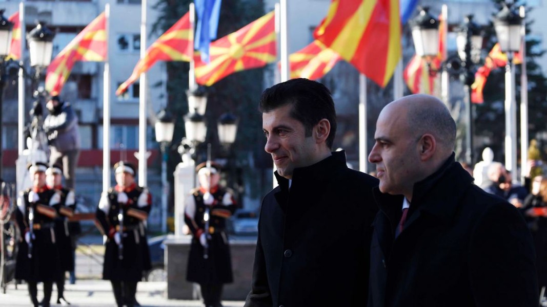 Кирил Петков и Димитър Ковачевски по време на официалната визита на българския премире в Скопие. 18 януари 2022 г.  Снимка: БГНЕС