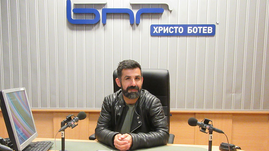  Д-р Пламен В. Петров 