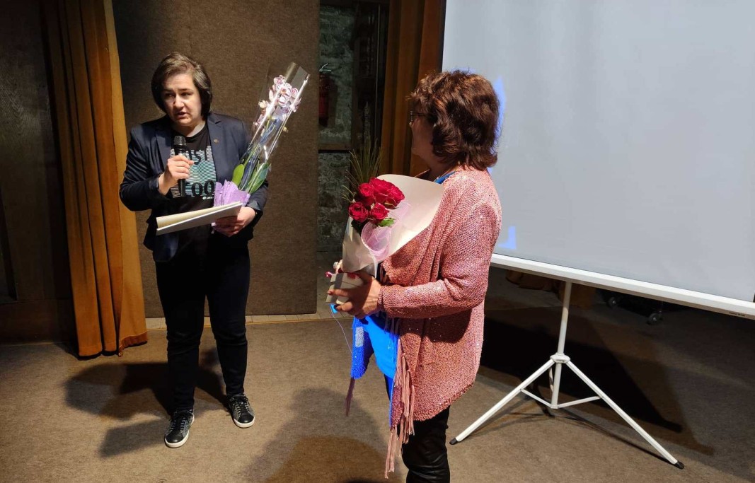 В Чепеларе се състоя премиера на книгата „Народни песни от Средните Родопи“  Снимка: Радостина Чернокова