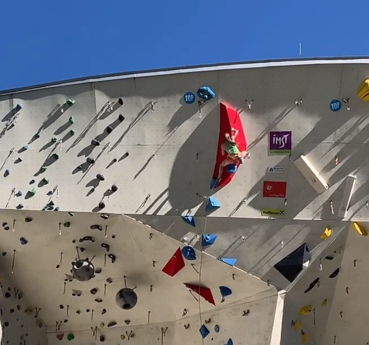  Алекс Тоткова 