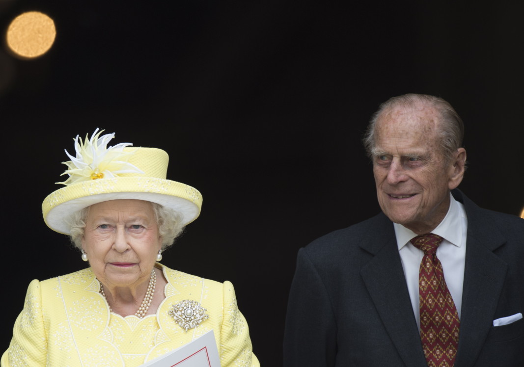 Британската кралица Елизабет II със съпруга си принц Филип