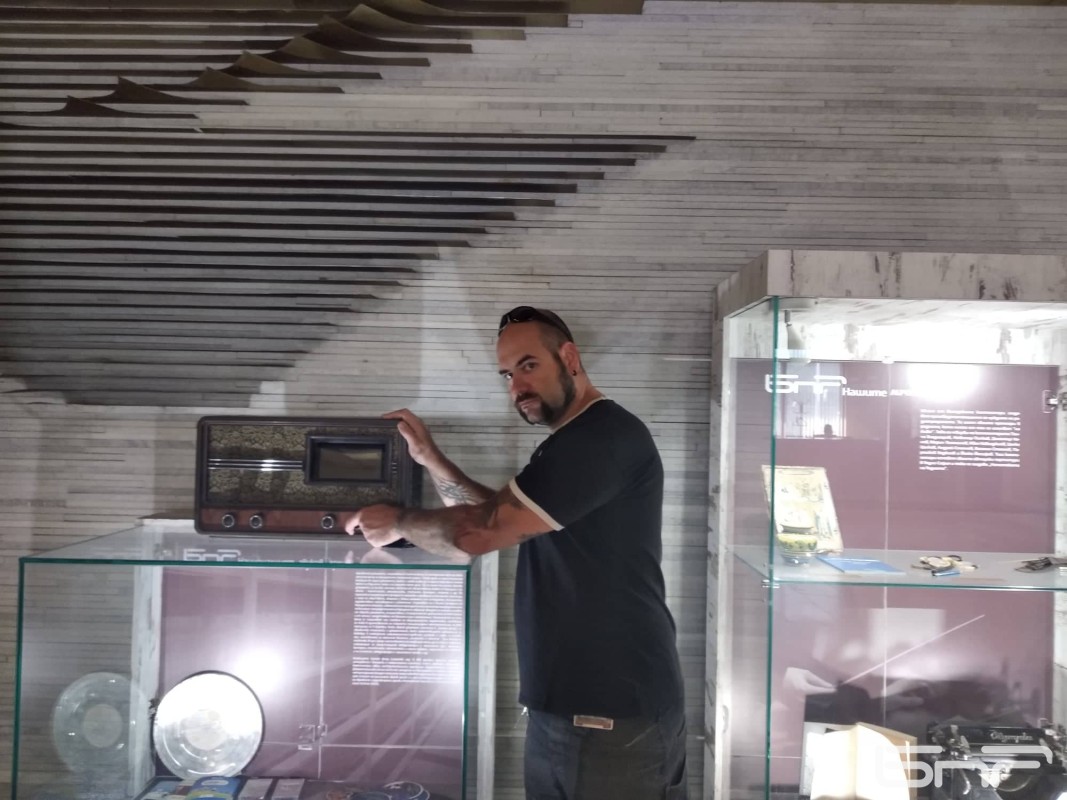  Алекс Цонков – Lostov 