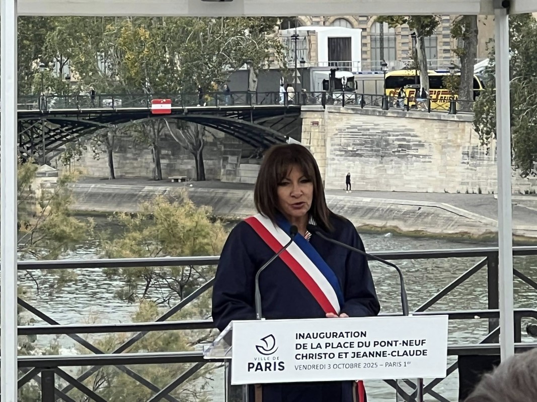Paris Mayor Anne Hidalgo