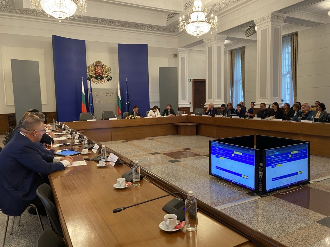 На заседанието на Националния борд по водите -  9 октомври 2025 г.; Снимка: МС