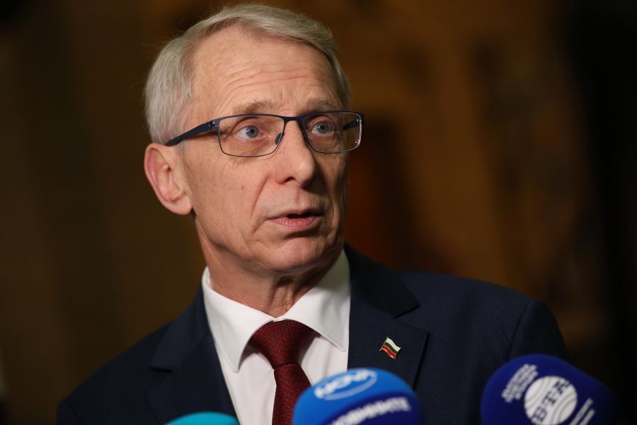 Николай Денков