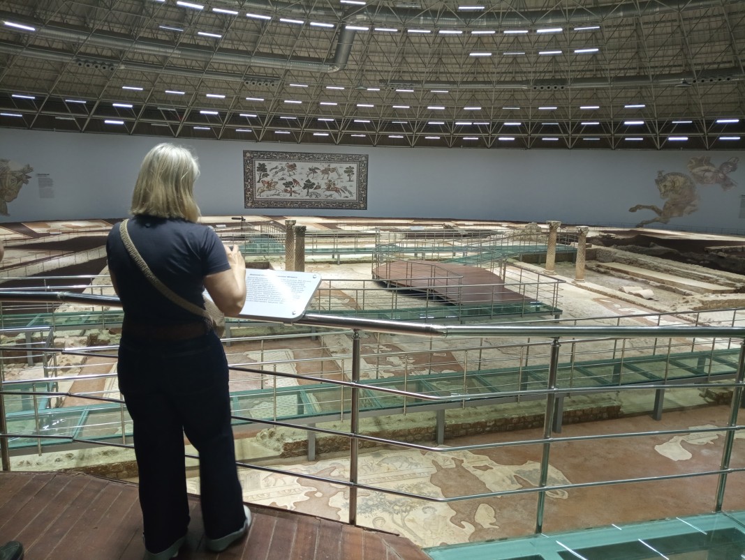 Днес Музеят на мозайките се намира под огромен купол, където са изложени мозайки, експонирани на мястото, открити по време на археологически проучвания в периода 2007 – 2009 г.