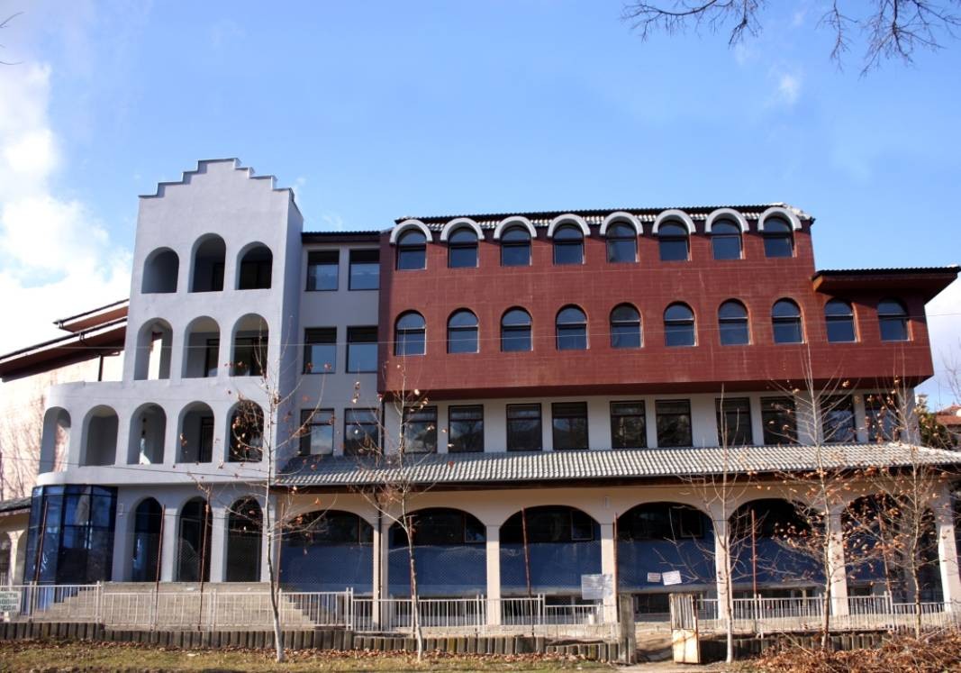 Medresetün Nüvvab’ın yeni binası