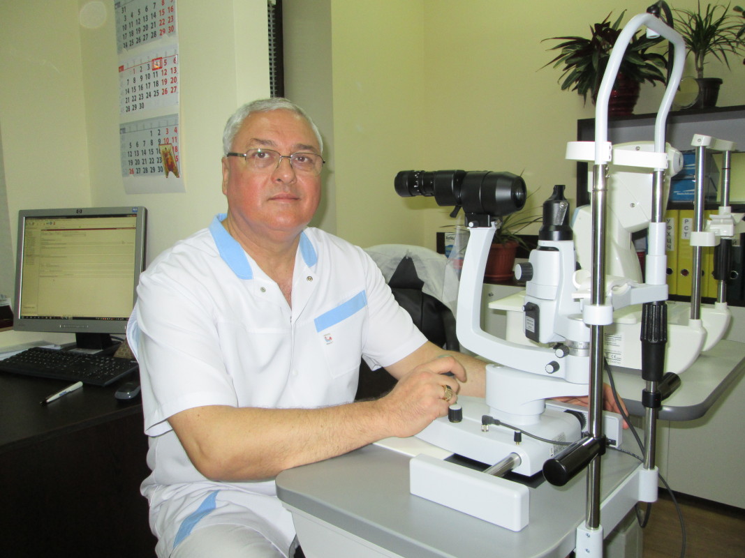 Д-р Валентин Кръстев, специалист по очни болести