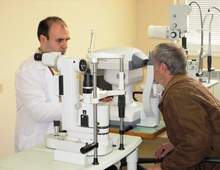  Д-р Николай Даков 