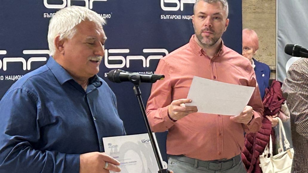 Димитр Абрашев (справа)