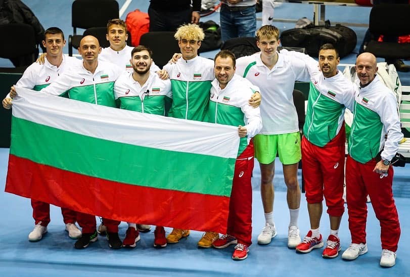 Отборът на България след победата.