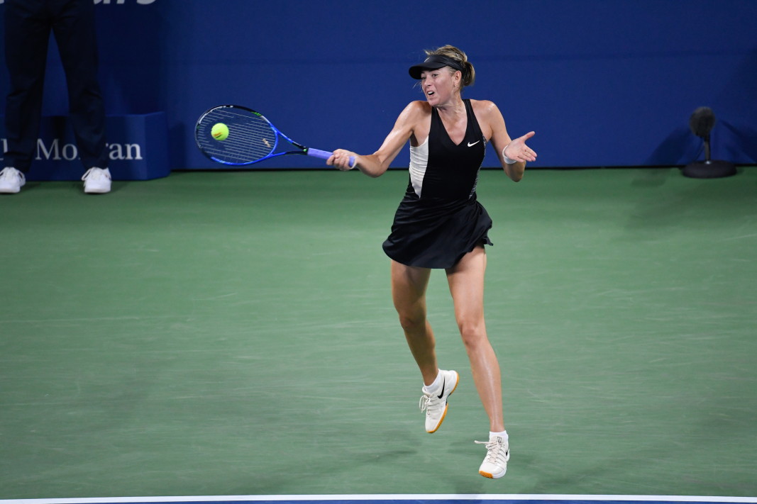 Бившата номер едно в света Мария Шарапова отпадна на осминафиналите