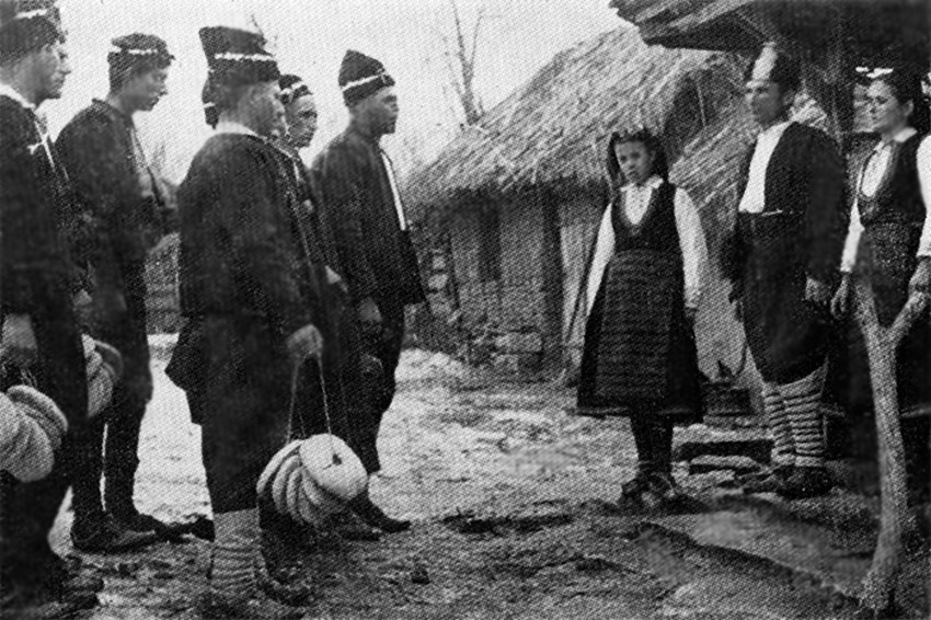 Welcoming of carol singers - archive photo.