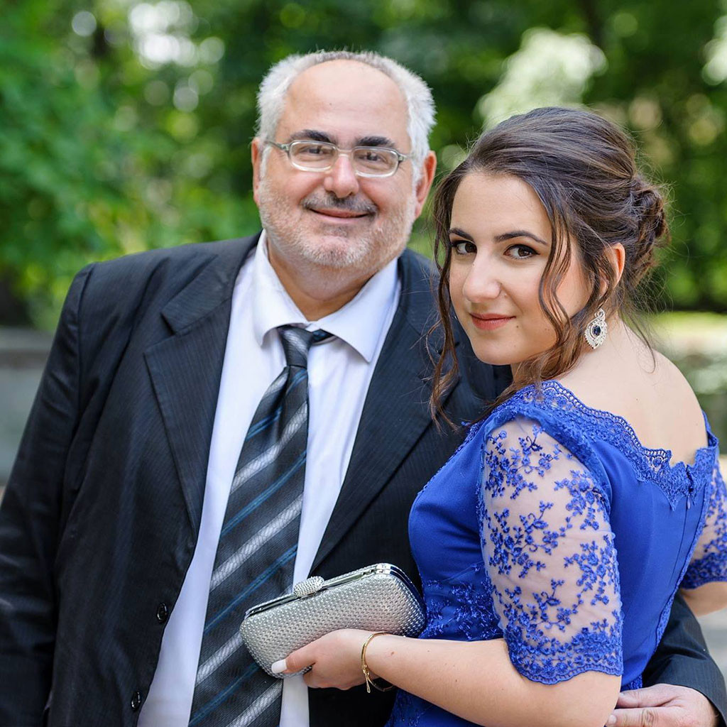 Проф. Ростислав Йовчев и дъщеря му