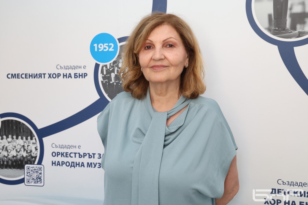 Проф. Снежина Василева