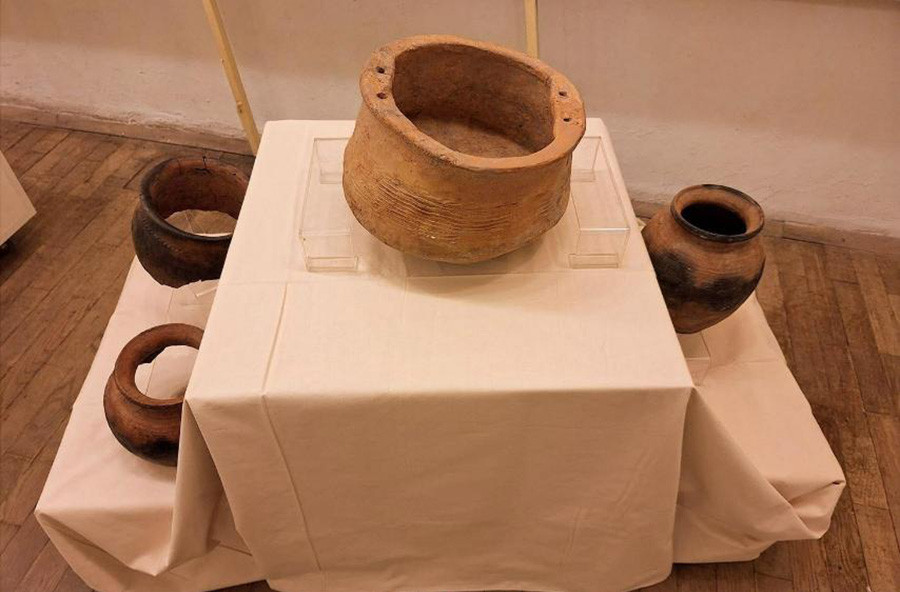 Pecheng cauldron from the 11th century