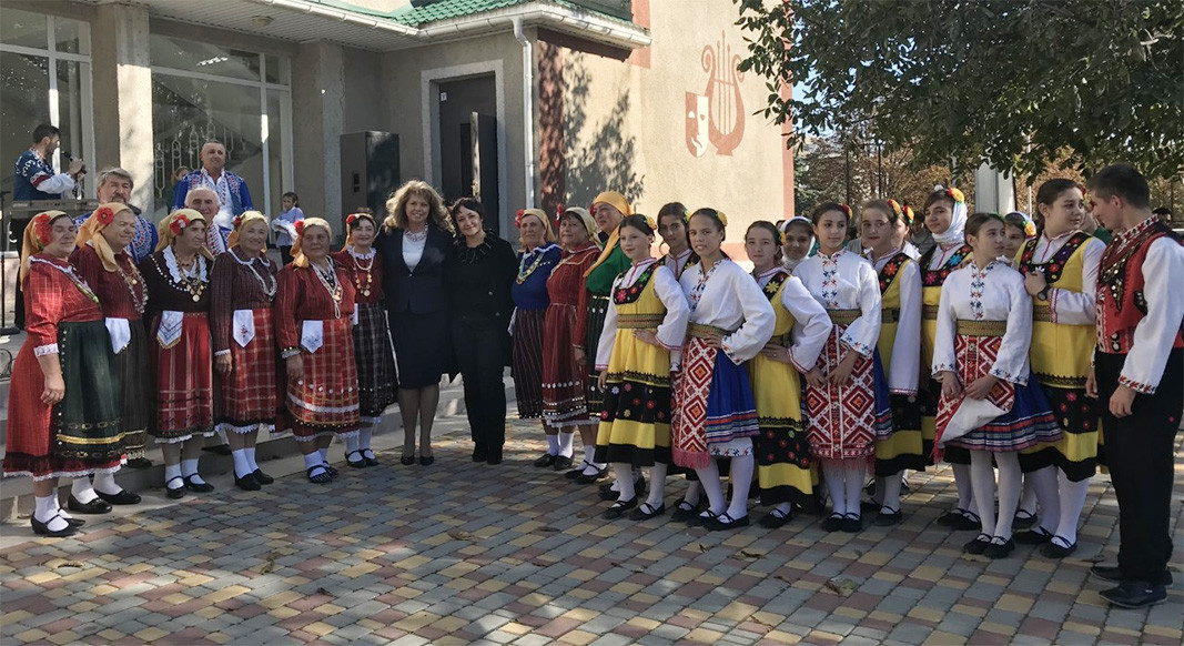 Encuentro con los búlgaros en el pueblo de Zarya, Ucrania