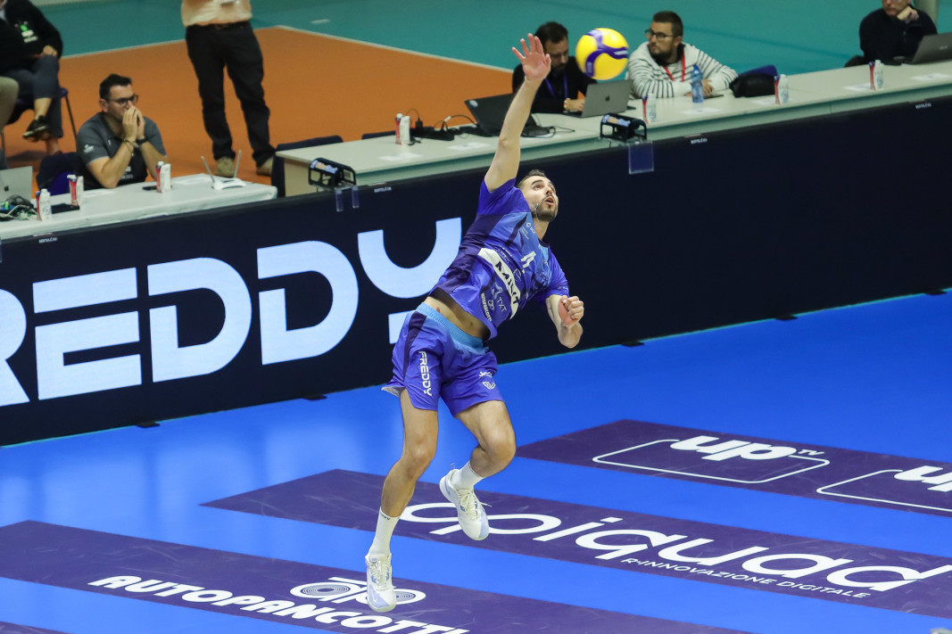 Мартин Атанасов