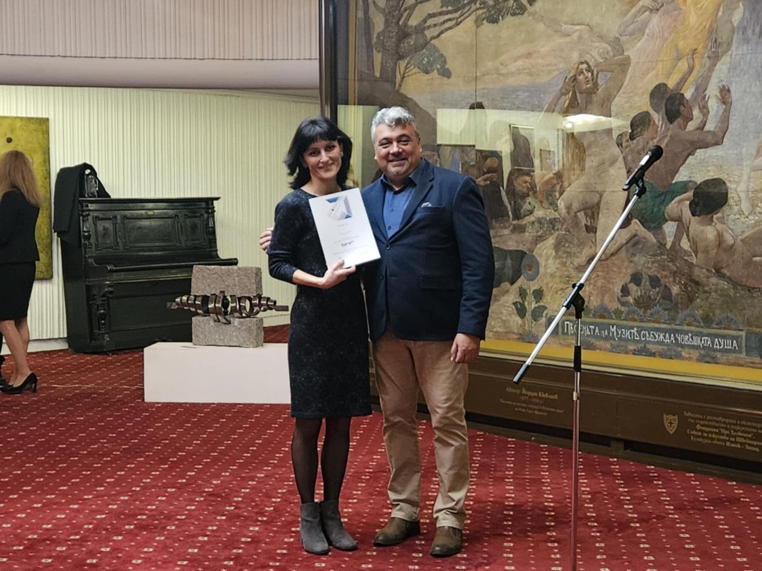 Станка Атанасова получи Специалната награда на БНР в Националната изложба за изобразително изкуство Сливен 2025