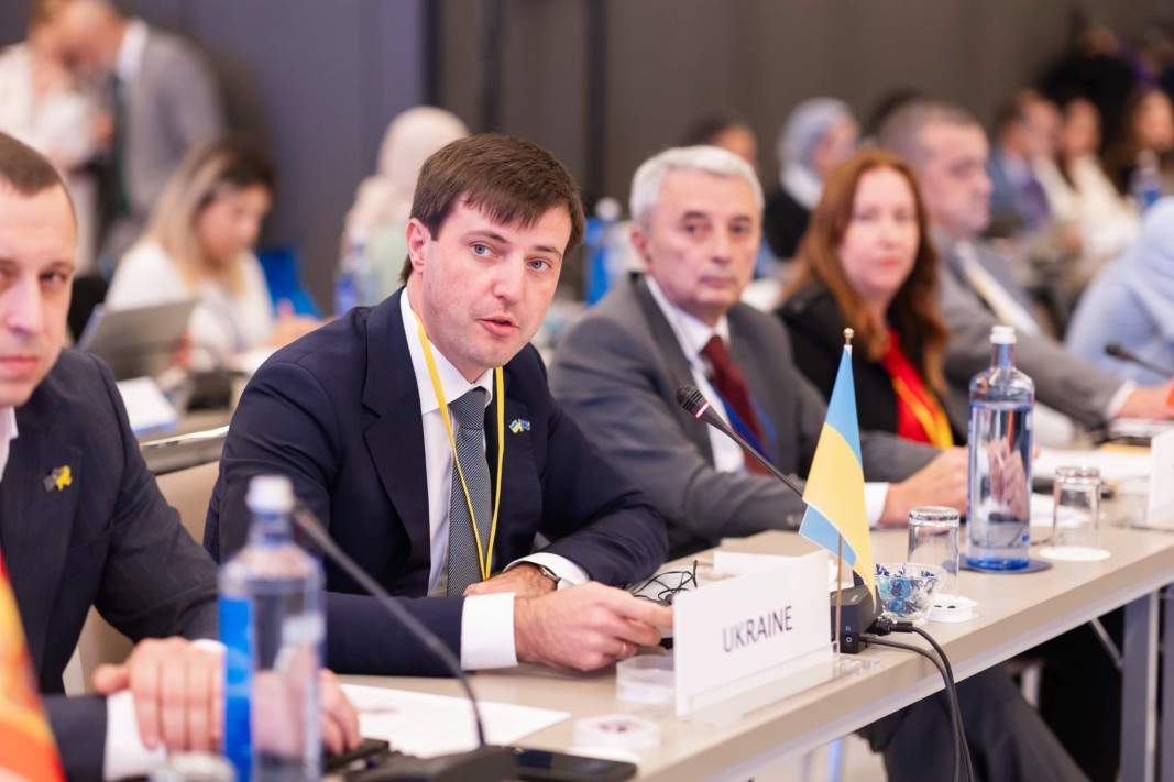 Заместник-министър на Украйна Т. Висоцки ©FAO-GFCM/Карлос Диас