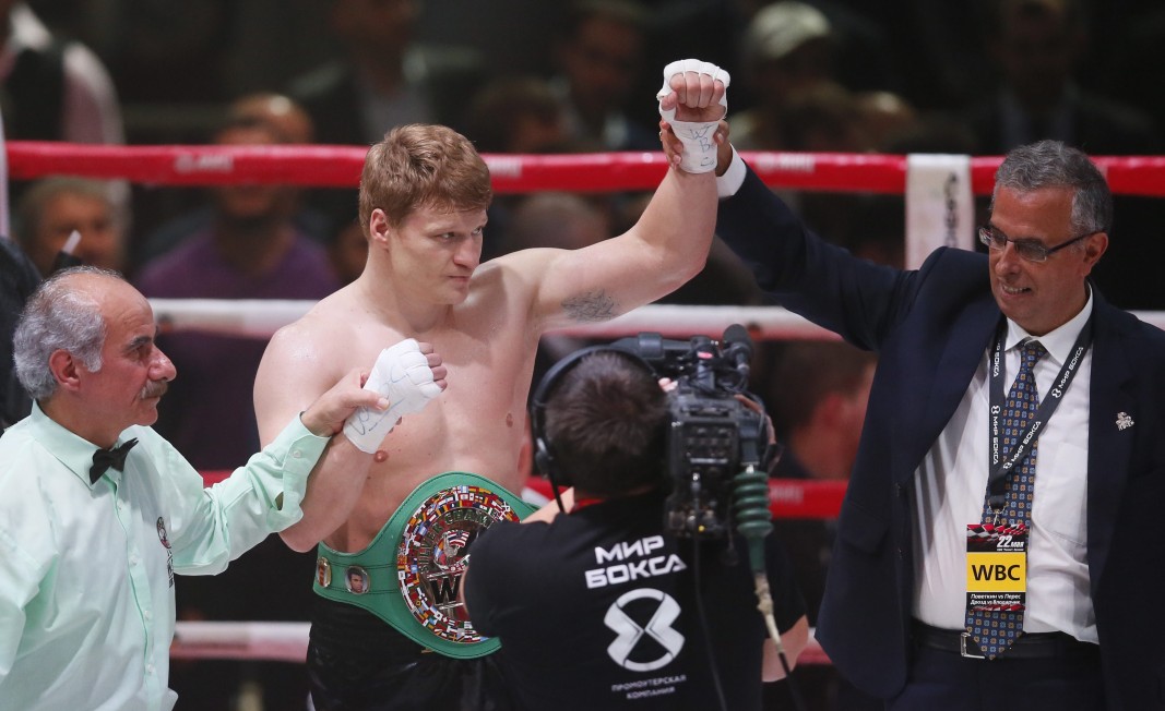 Руският боксьор Александър Поветкин преди мача с британеца Антъни Джошуа