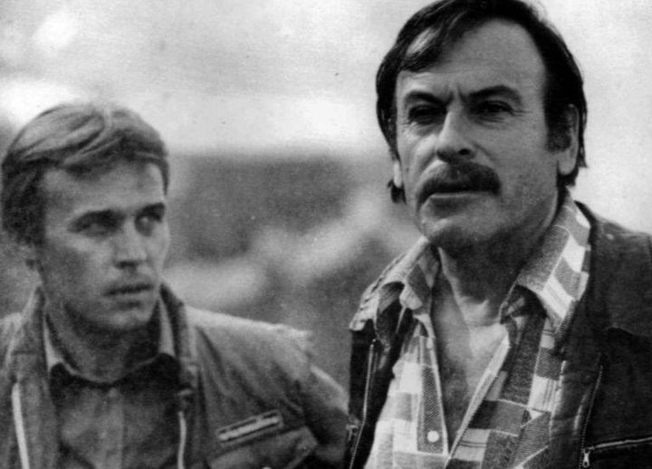  Георги Георгиев - Гец и Иван Иванов в „ Стената “, 1984 година, реж. Емил Цанев. 