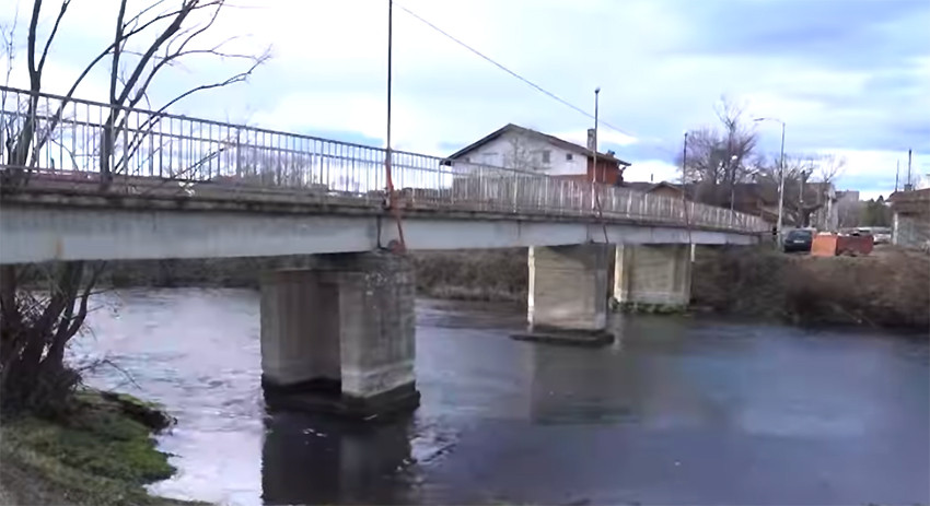 Η πεζοδρομημένη γέφυρα του ποταμού Ογκόστα στη Μοντάνα