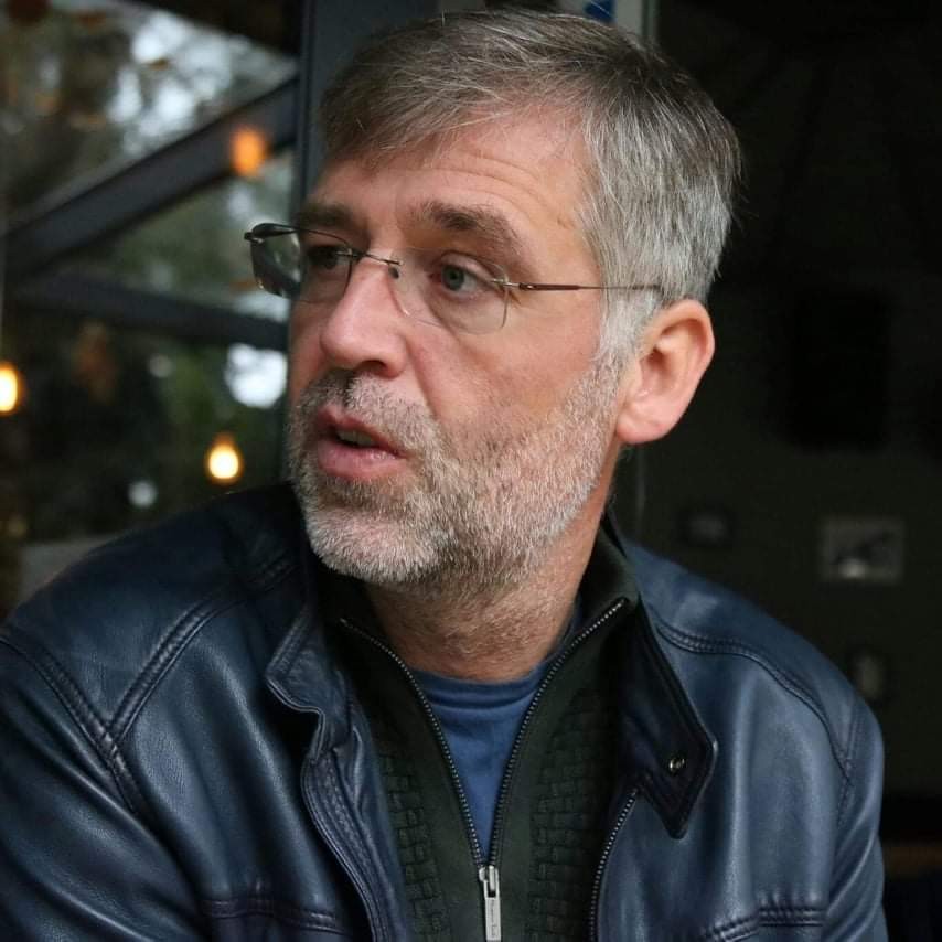  Виктор Божинов 