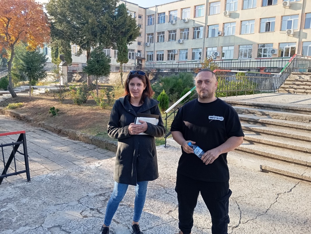 Диляна Димитрова и Никола Сергеев не се притесняват за децата си в училище