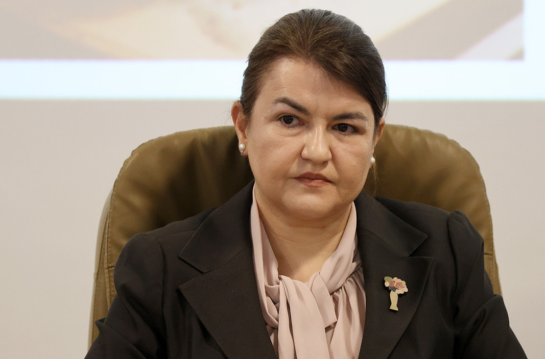 Dr. Nadezhda Xhakova
