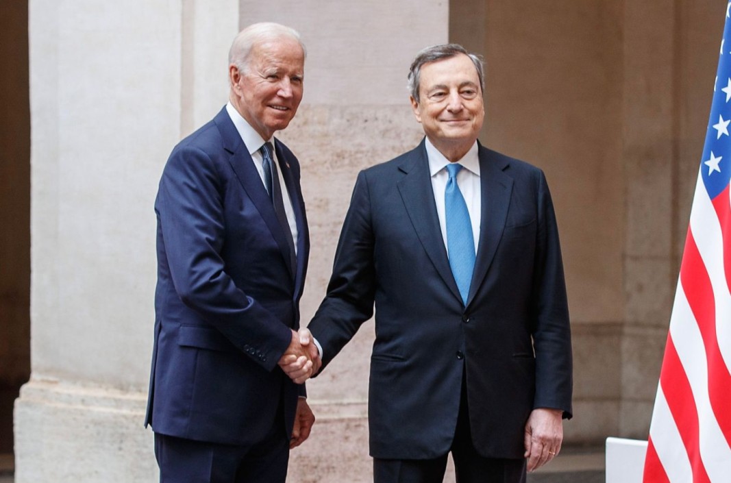  Джо Байдън и Марио Драги 