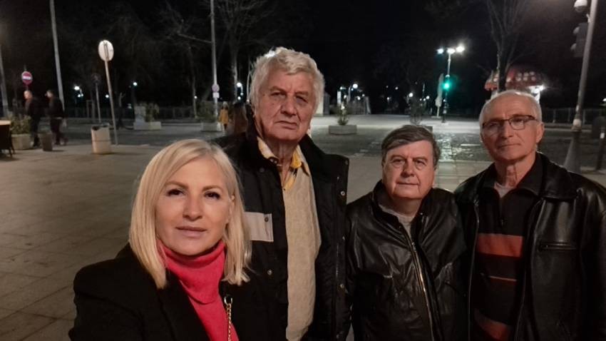 Naim Bakoğlu, Habil Kurt ve Nasuf Dail  Sevda Dükkancı ile 25 Şubat 2023 Burgas’ta bir etkinlikte bir kareyi paylaşmıştı