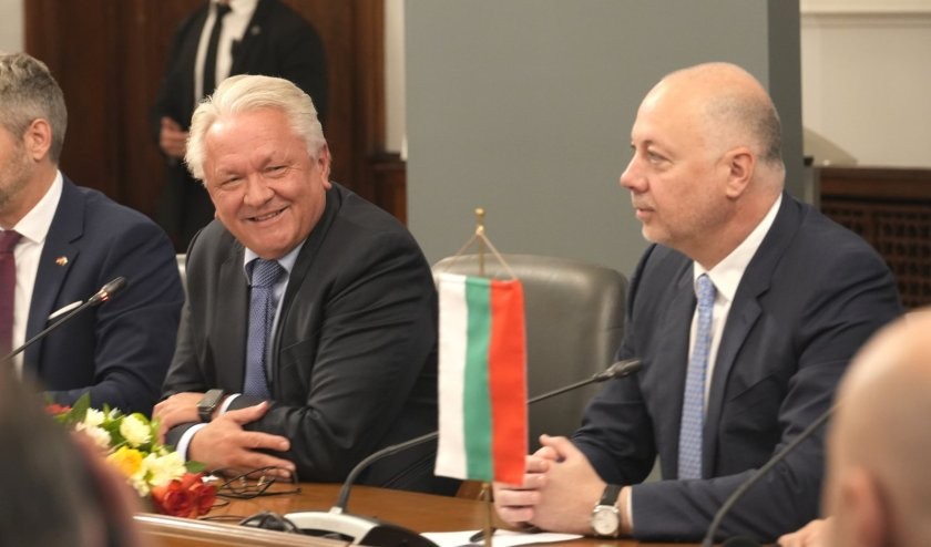 Armin Papperger, left, and Rosen Zhelyazkov